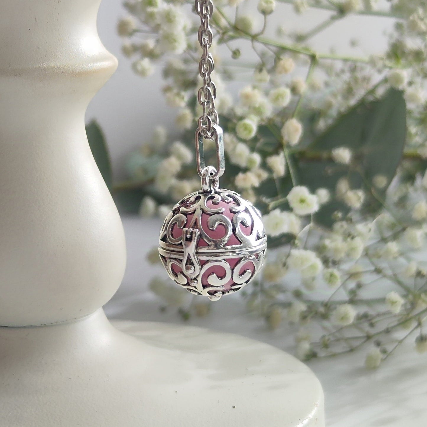 Conexión Espiritual y Protección Divina para Mamás y Bebés